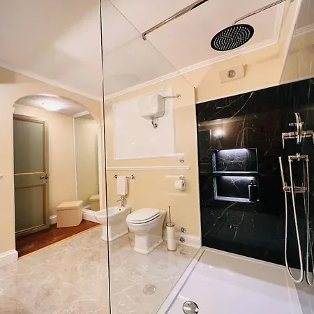Apartment Veronica A Piazza Venezia Rome